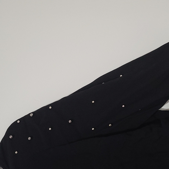 Beaded black blouse - Picture 2 of 4